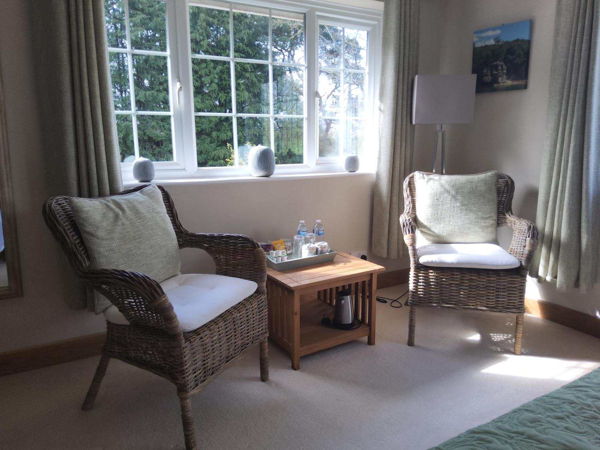 Ha'penny Acre Bed & Breakfast Sherfield English Bagian luar foto